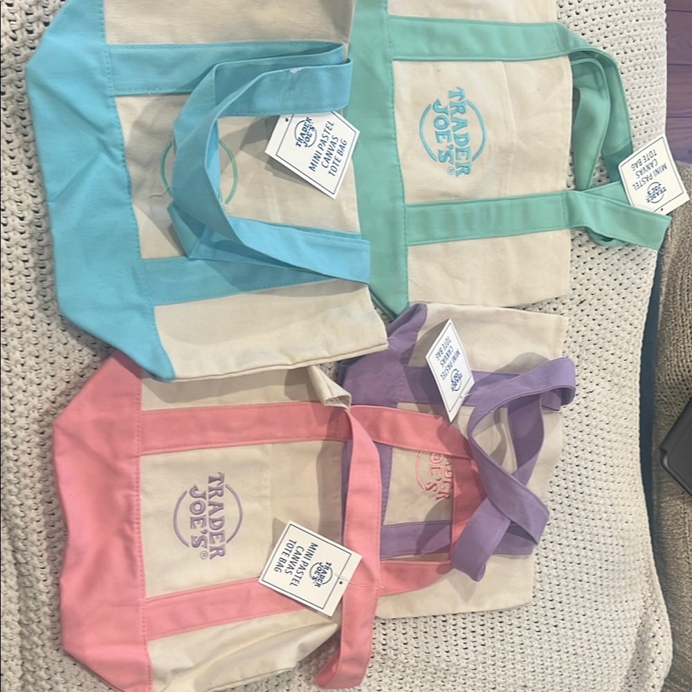 Trader Joe's Canvas Tote Bags Set